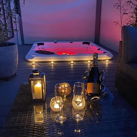 Дом отдыха Hot Tub 5 Star Country Park