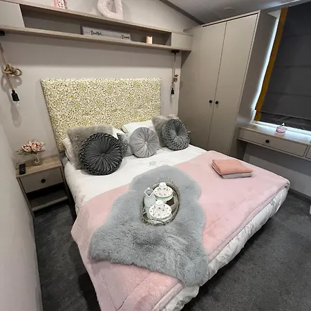 Hot Tub 5 Star Country Park Amotherby